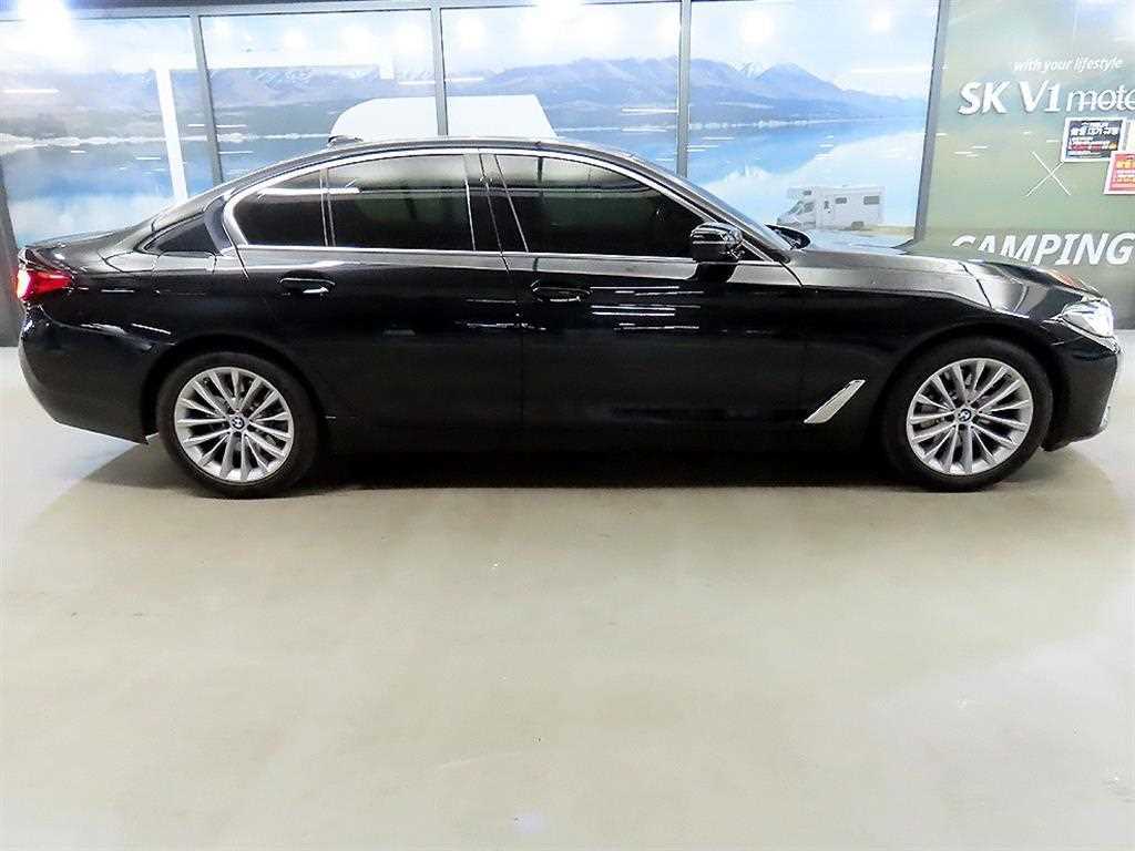 BMW 5 Series - Vista 3