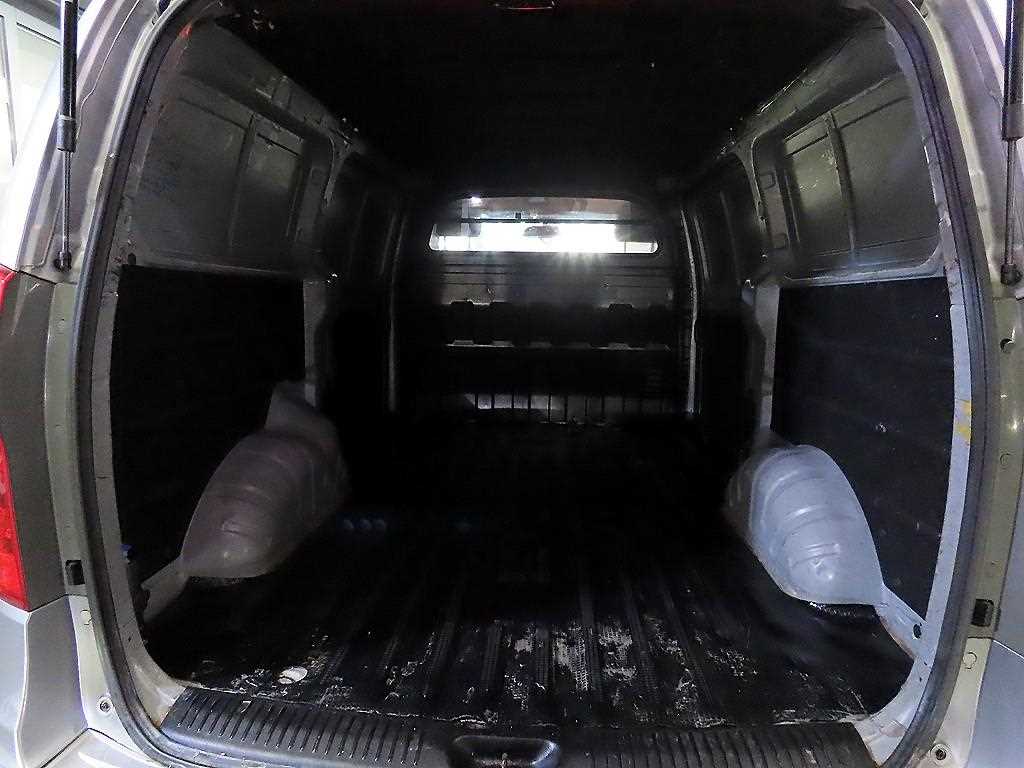 HYUNDAI Starex 2015 Plateado - Importación desde Corea - HF Imports Iquique - Foto 16