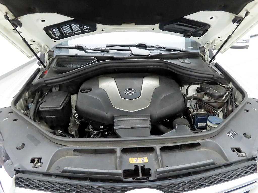 Mercedes Benz GLE Class 2016 Blanco - Importación desde Corea - HF Imports Iquique - Foto 20