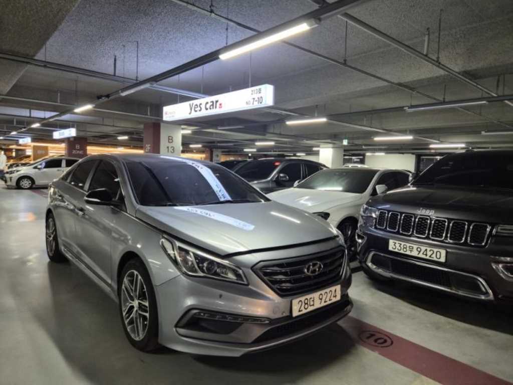 HYUNDAI Sonata - Vista 2