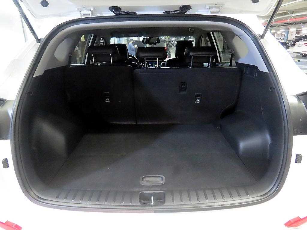 HYUNDAI Tucson 2018 Blanco - Importación desde Corea - HF Imports Iquique - Foto 18