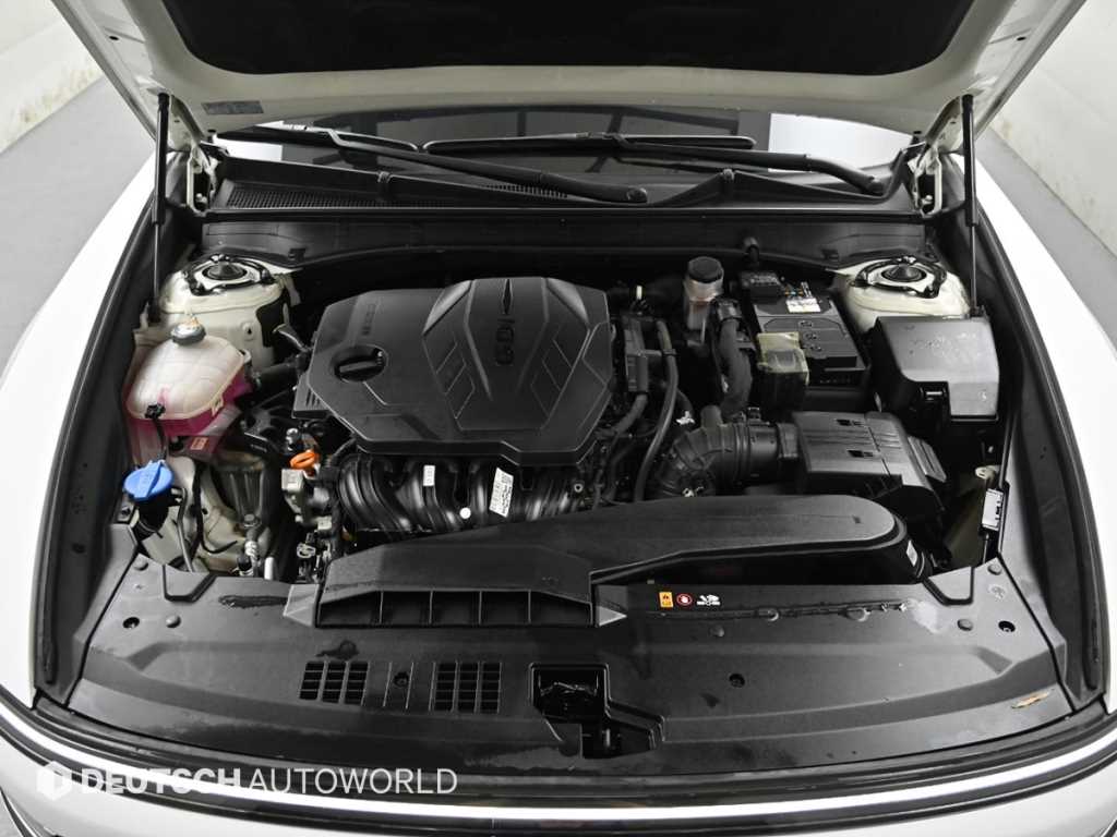 HYUNDAI Grandeur - Vista 6