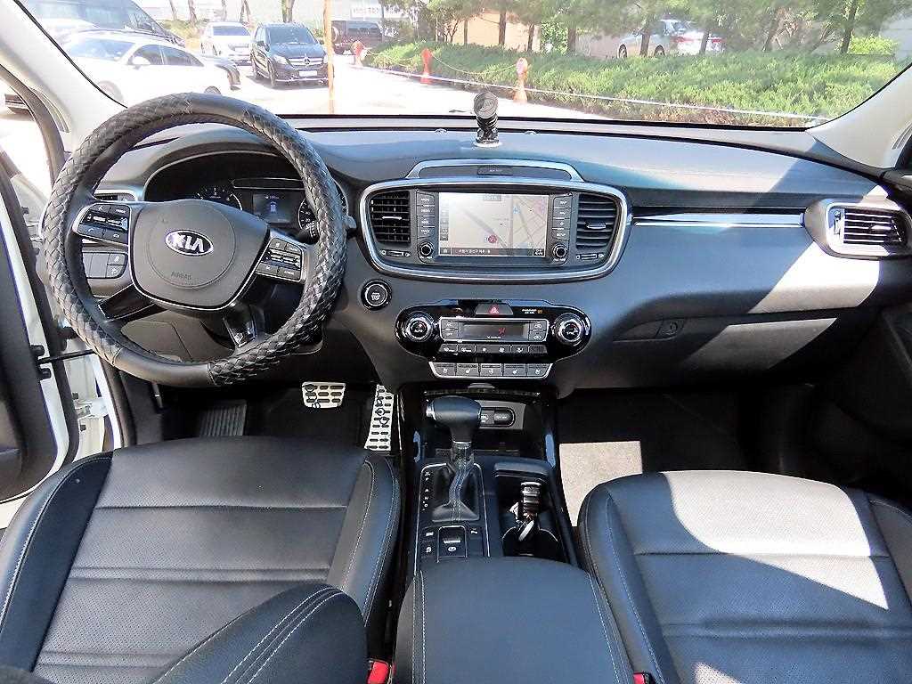 KIA Sorento - Vista 7