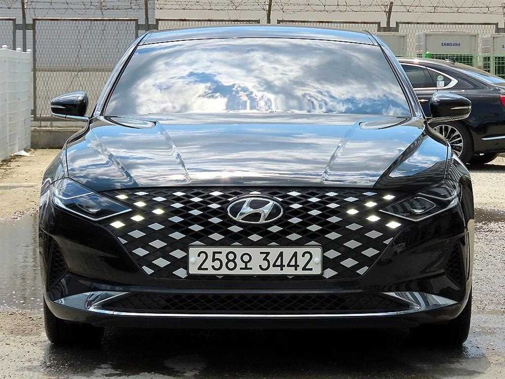 HYUNDAI Grandeur 2020 Negro - Importación desde Corea - HF Imports Iquique - Foto 1