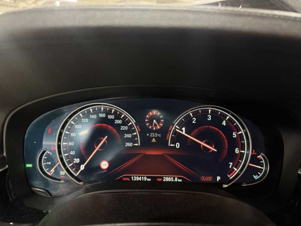BMW 5 Series - Vista 9