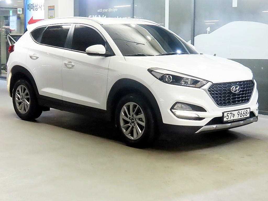 HYUNDAI Tucson 2018 Blanco - Importación desde Corea - HF Imports Iquique - Foto 1