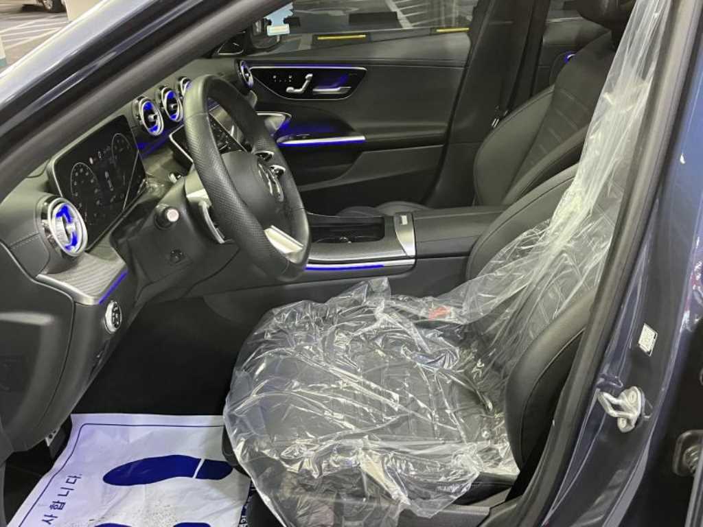 Mercedes Benz C Class - Vista 12