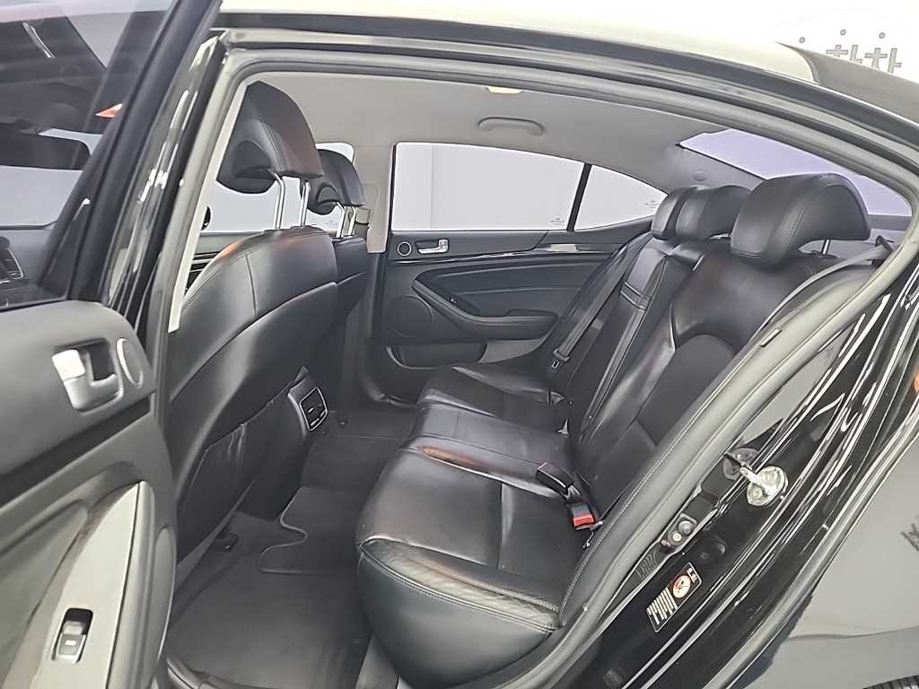 KIA K7 - Vista 12