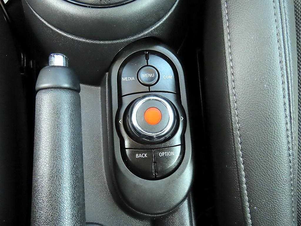 Mini Cooper - Vista 12