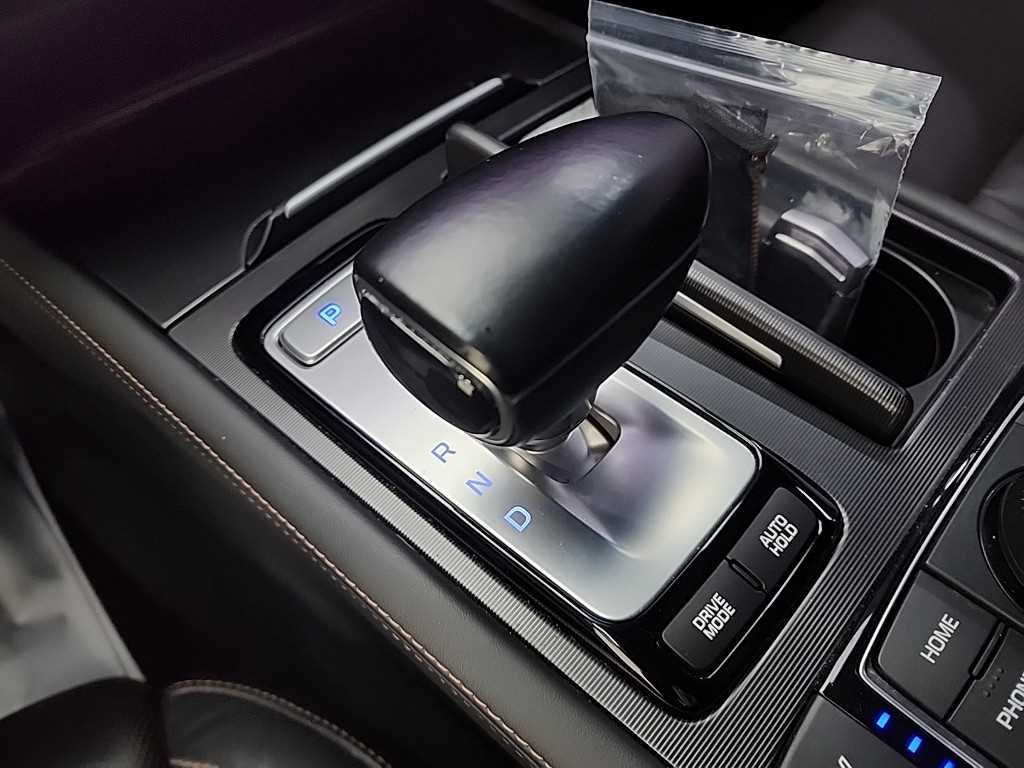 Genesis G80 - Vista 9