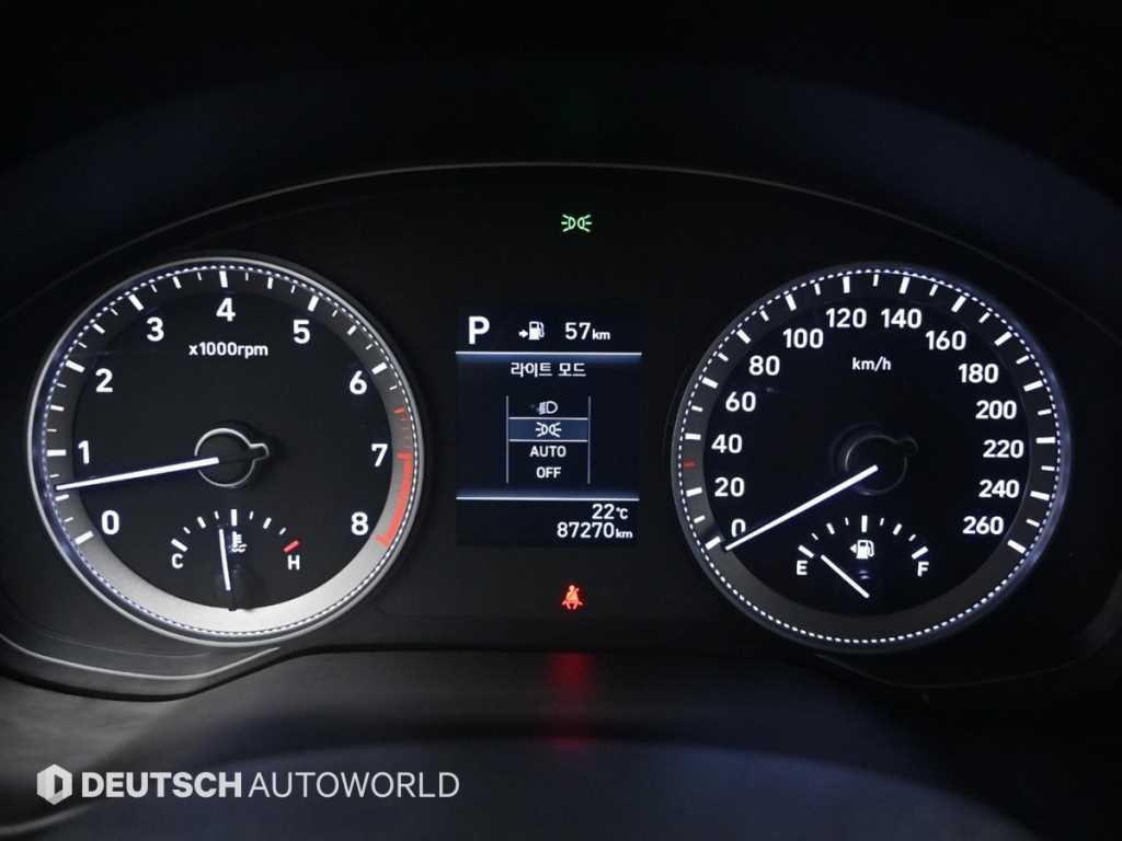 HYUNDAI Grandeur - Vista 8