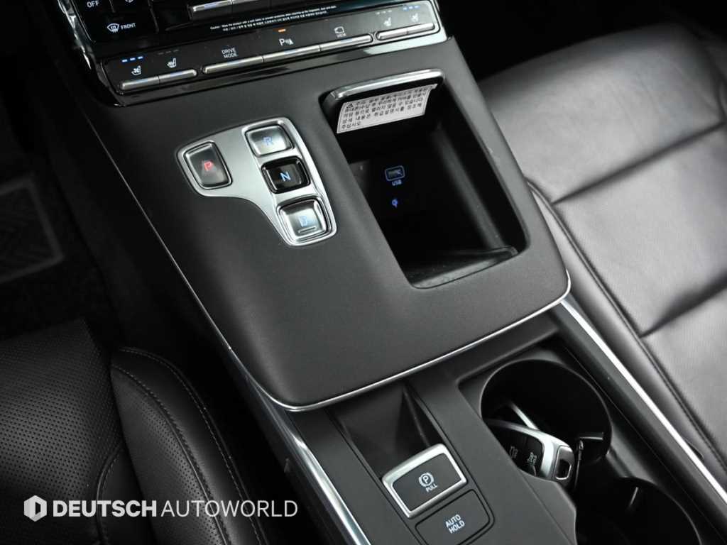 HYUNDAI Grandeur - Vista 9