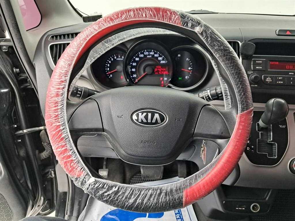 KIA Ray - Vista 7