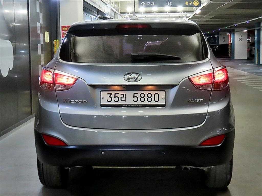 HYUNDAI Tucson - Vista 5