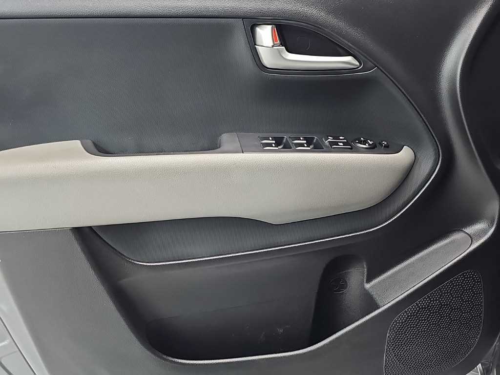 KIA Ray 2023 Gris - Importación desde Corea - HF Imports Iquique - Foto 15