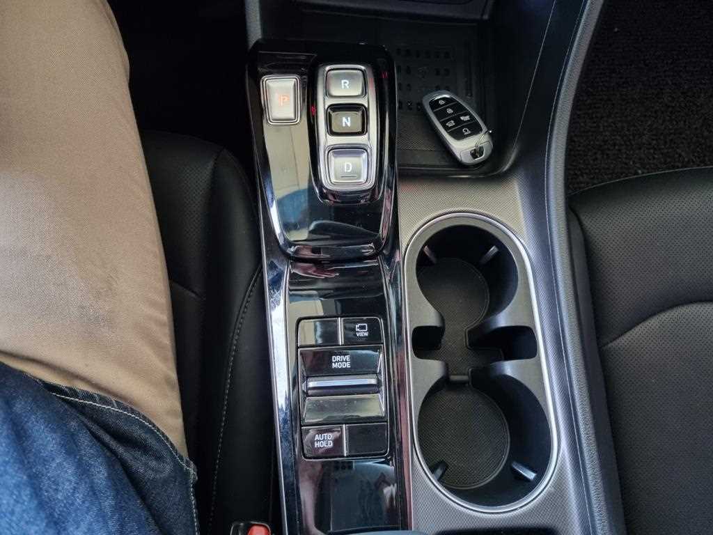 HYUNDAI Sonata - Vista 7