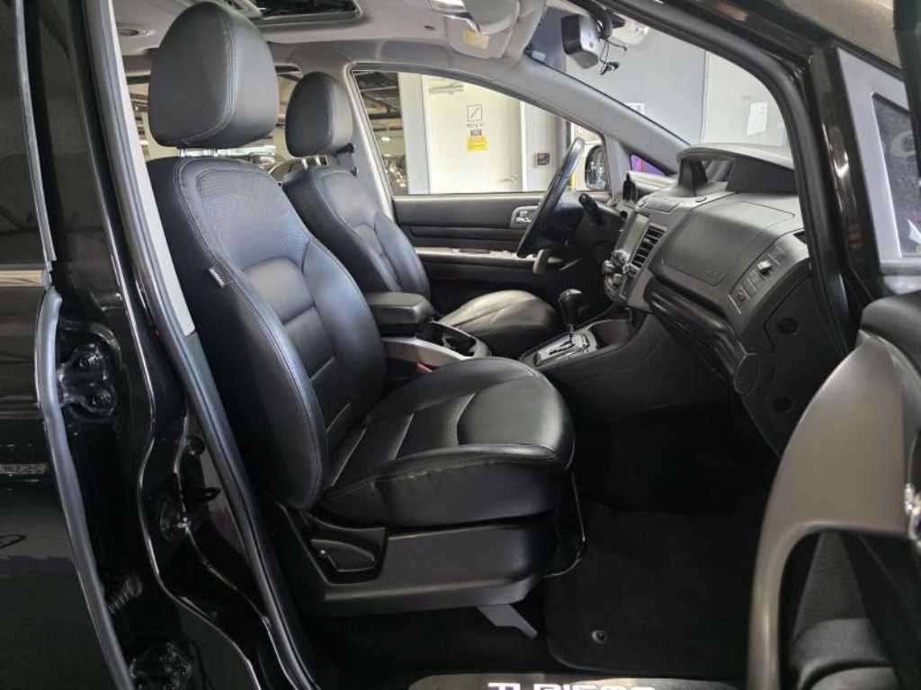 Ssangyong Korando - Vista 8