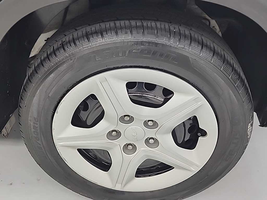 KIA Seltos 2022 Blanco - Importación desde Corea - HF Imports Iquique - Foto 19