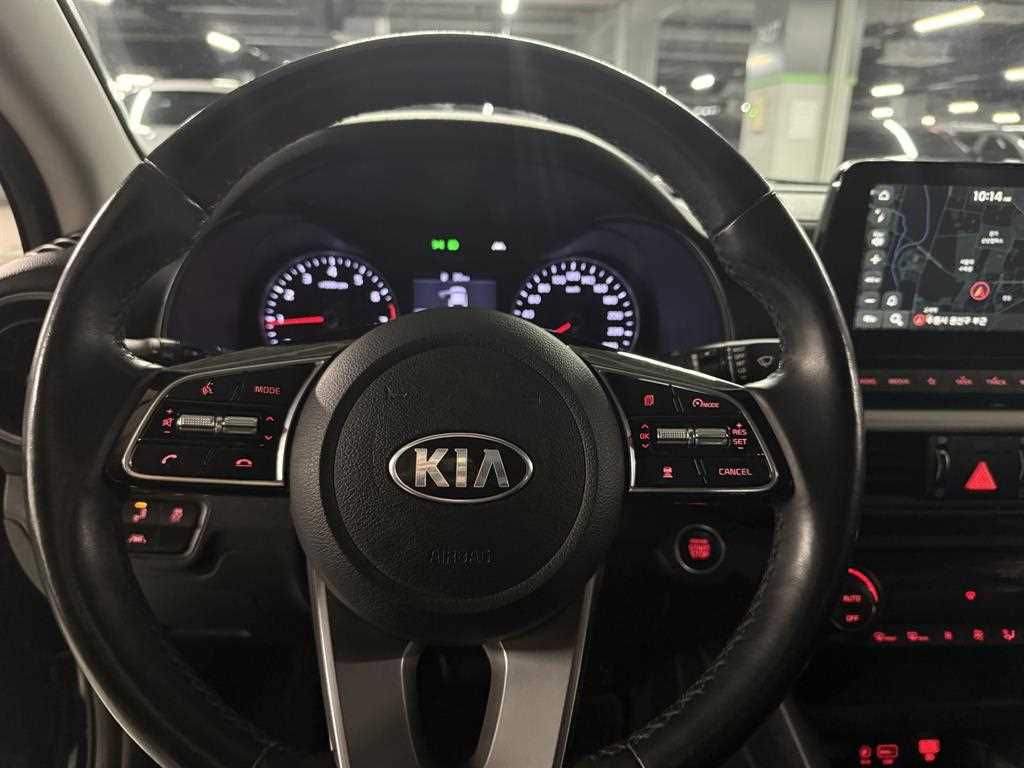 KIA K3 - Vista 10