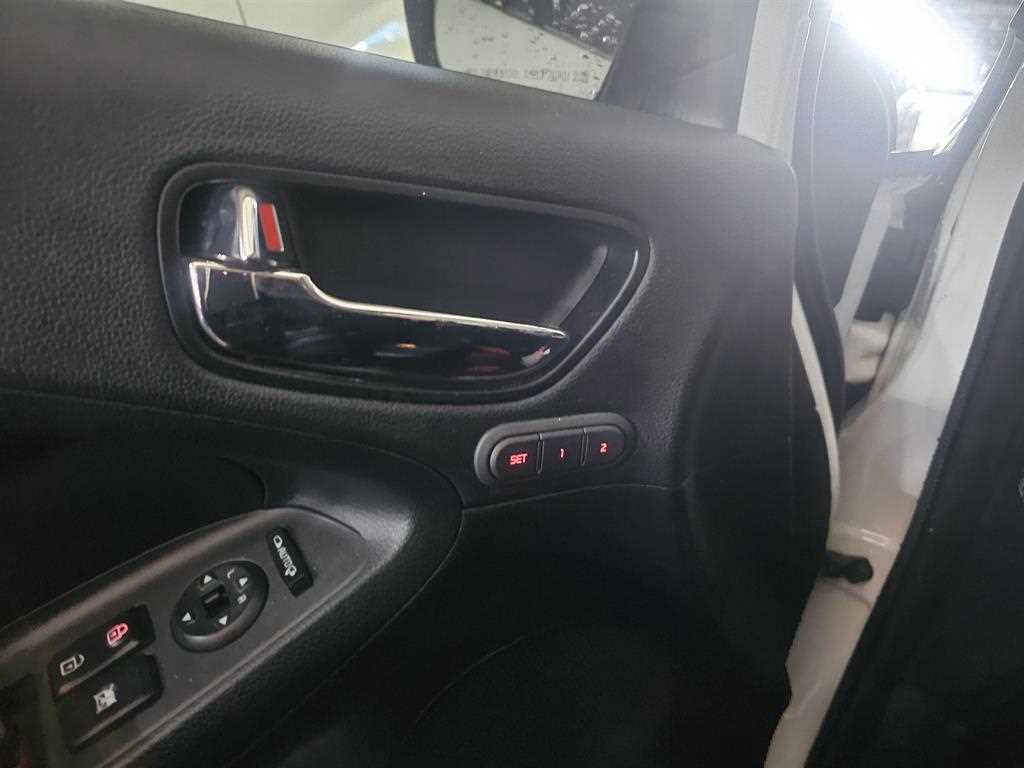 KIA K3 - Vista 10