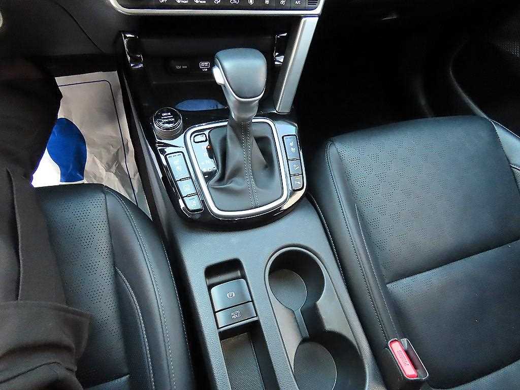 KIA Seltos - Vista 10