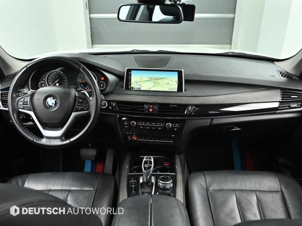 BMW X5 - Vista 8