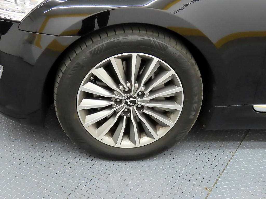 HYUNDAI Equus 2015 Negro - Importación desde Corea - HF Imports Iquique - Foto 20