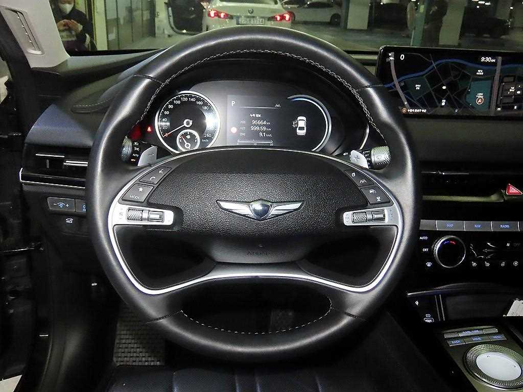Genesis G80 - Vista 8