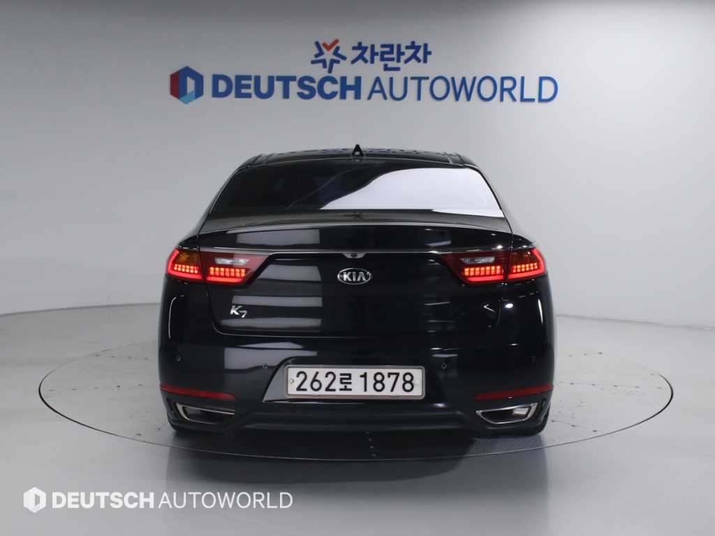 KIA K7 - Vista 4
