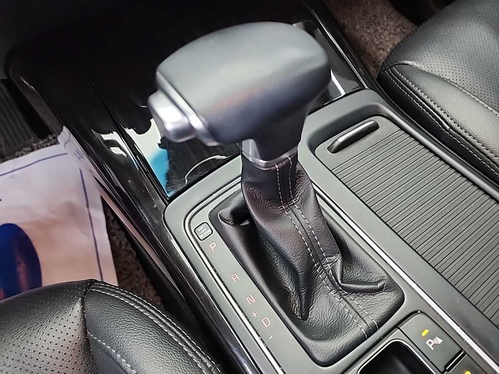 KIA Sorento - Vista 8