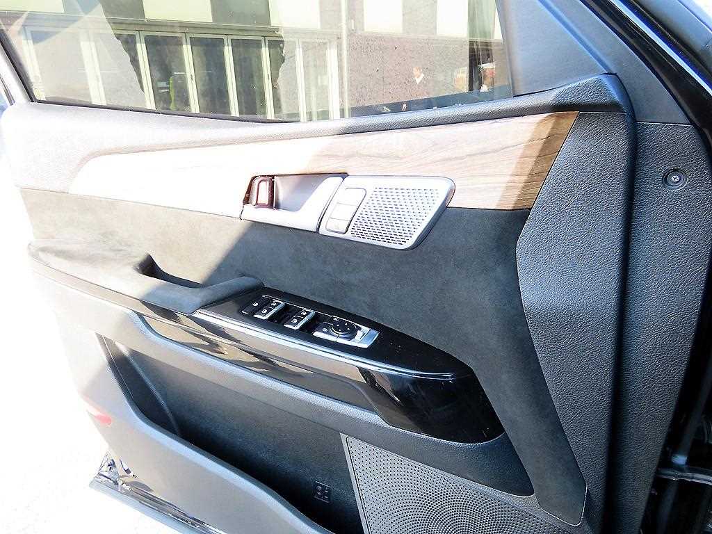 KIA Mohave - Vista 12
