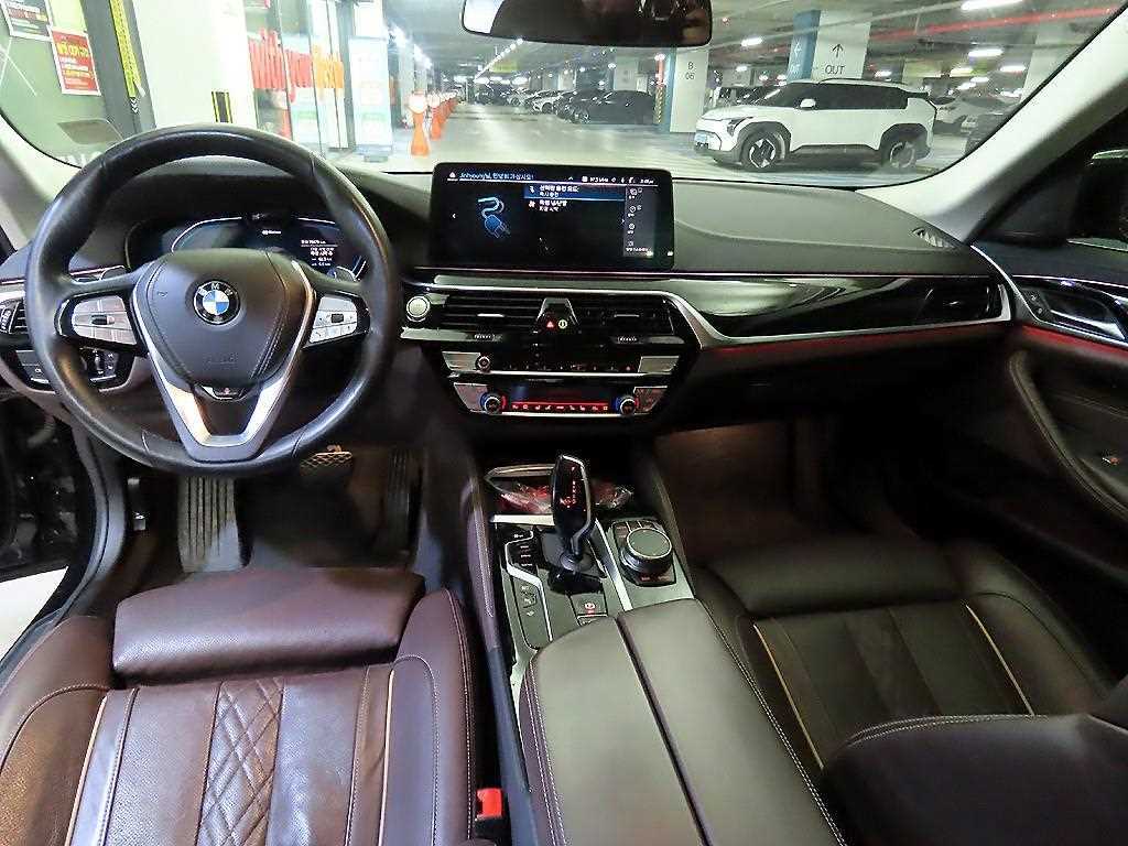 BMW 5 Series - Vista 10