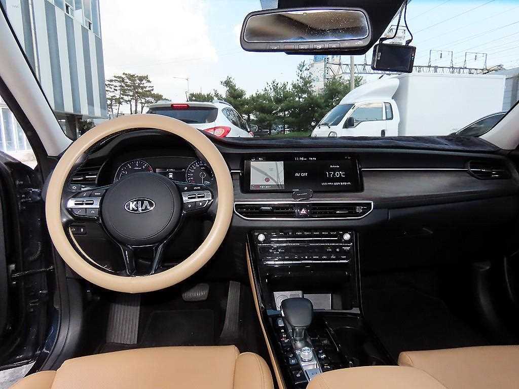 KIA K7 - Vista 7