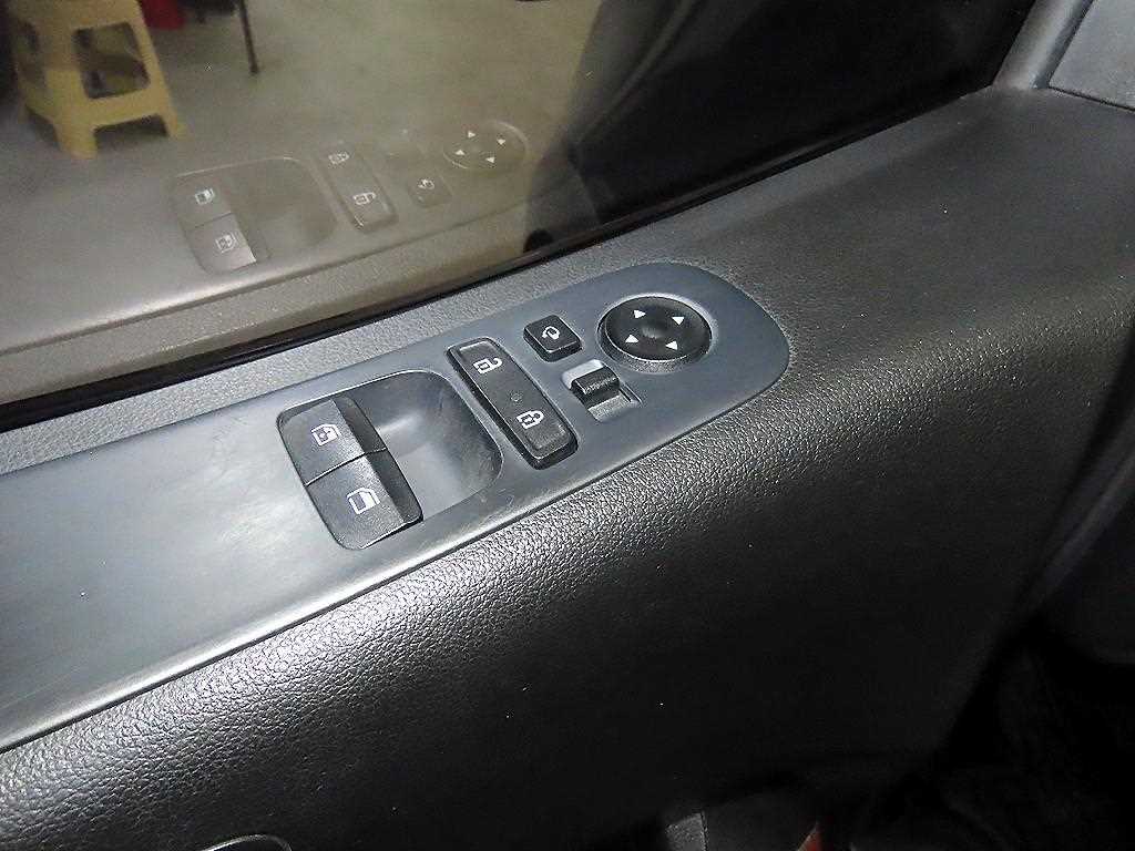 HYUNDAI Staria 2022 Gris - Importación desde Corea - HF Imports Iquique - Foto 13