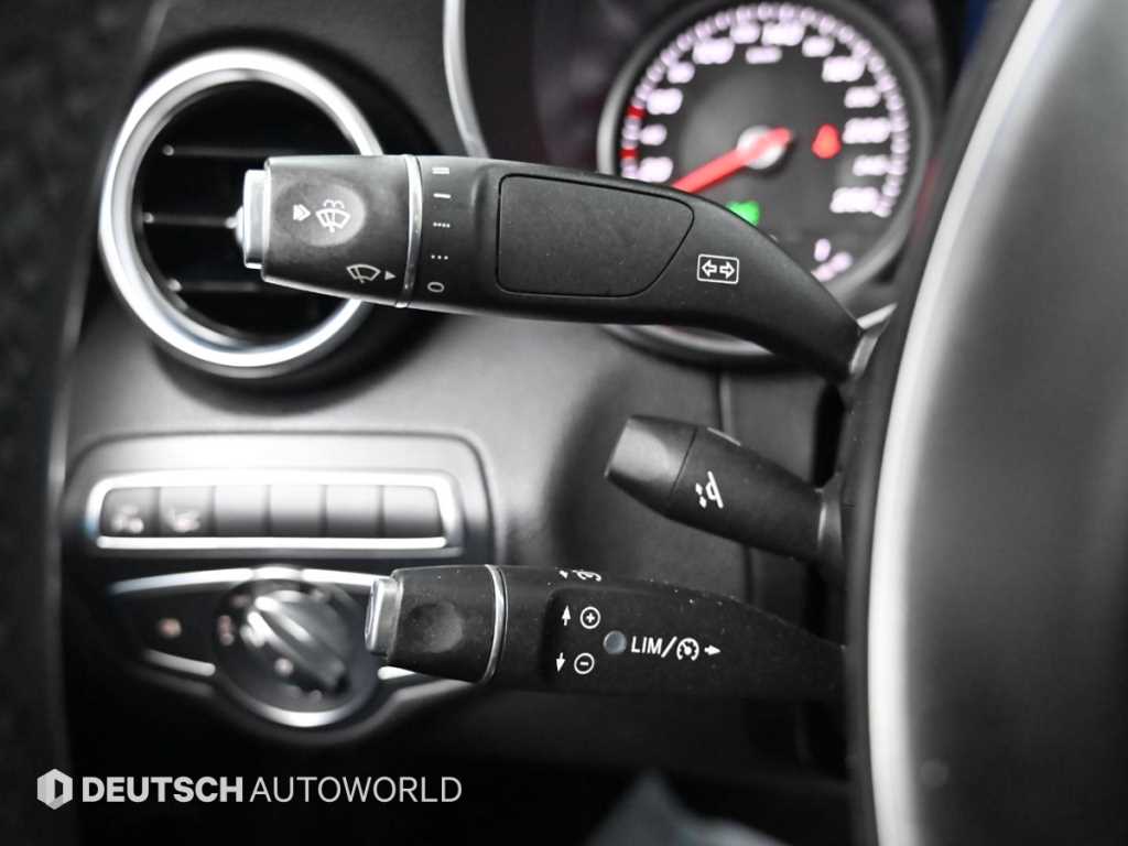 Mercedes Benz C Class 2017 Gris - Importación desde Corea - HF Imports Iquique - Foto 16