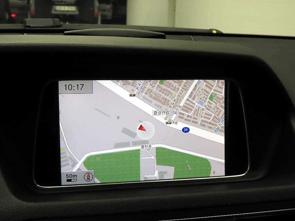 Mercedes Benz E class - Vista 9
