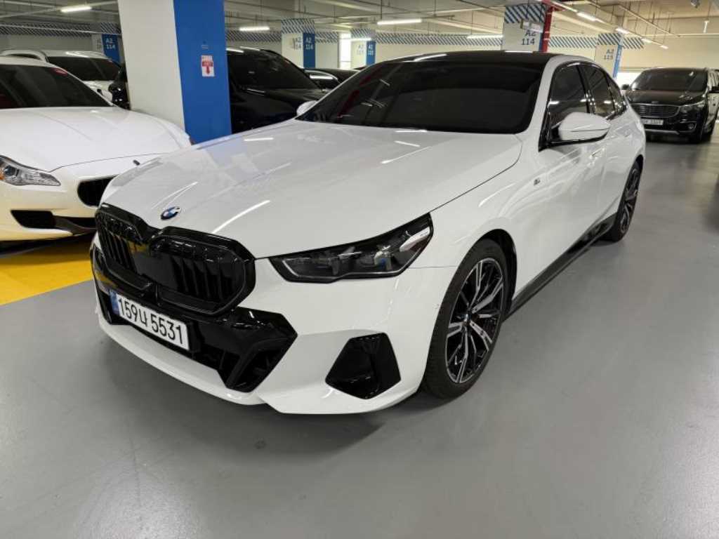 BMW 5 Series - Vista 2