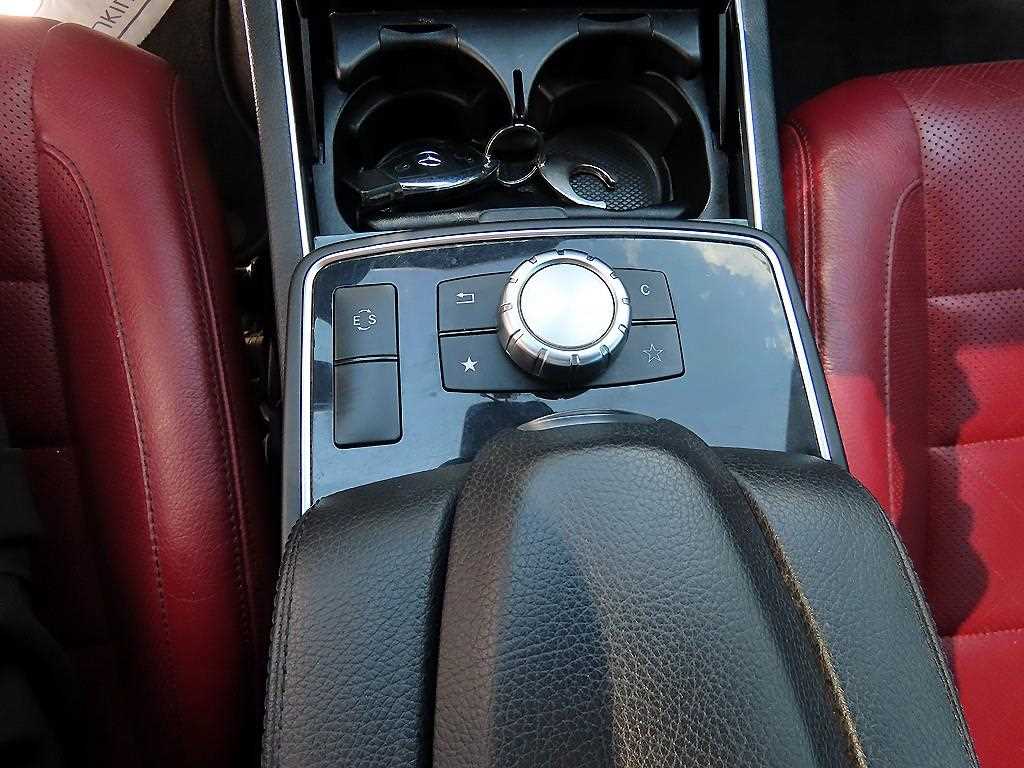 Mercedes Benz E class 2014 Negro - Importación desde Corea - HF Imports Iquique - Foto 13