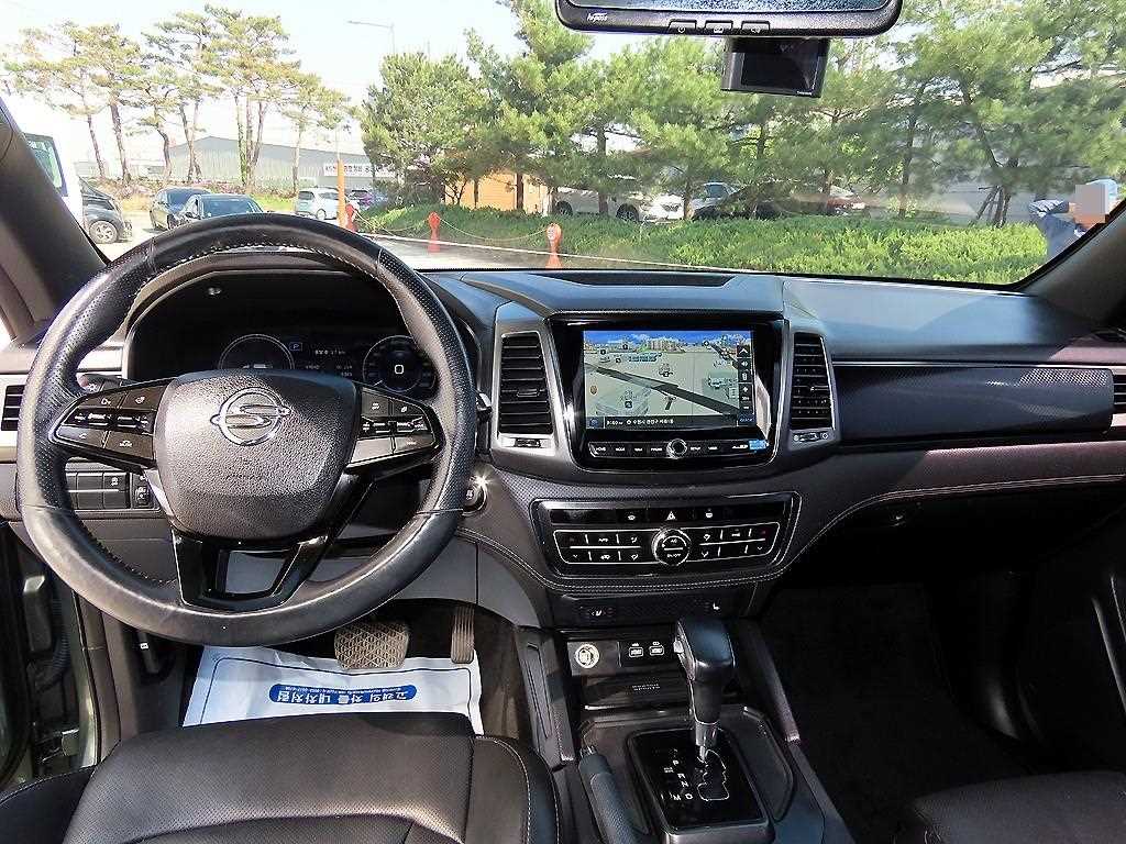 Ssangyong Rexton - Vista 8