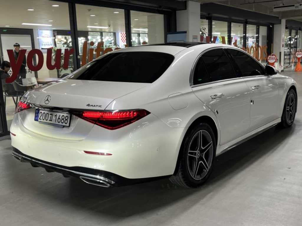 Mercedes Benz S Class - Vista 3