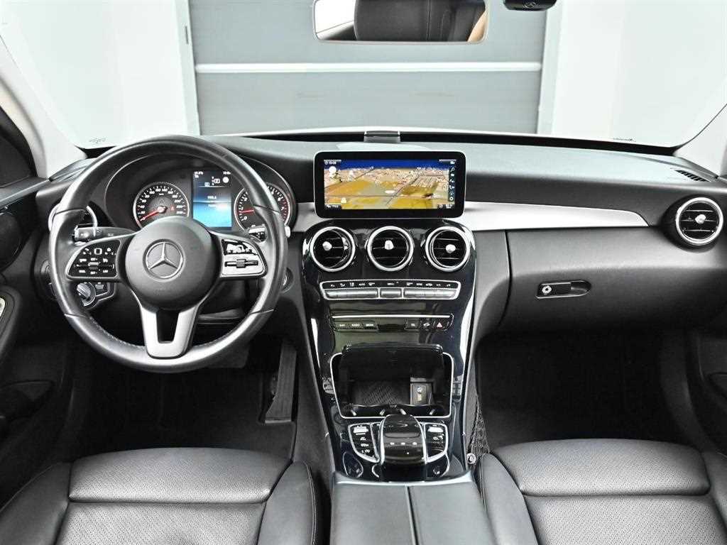 Mercedes Benz C Class - Vista 7