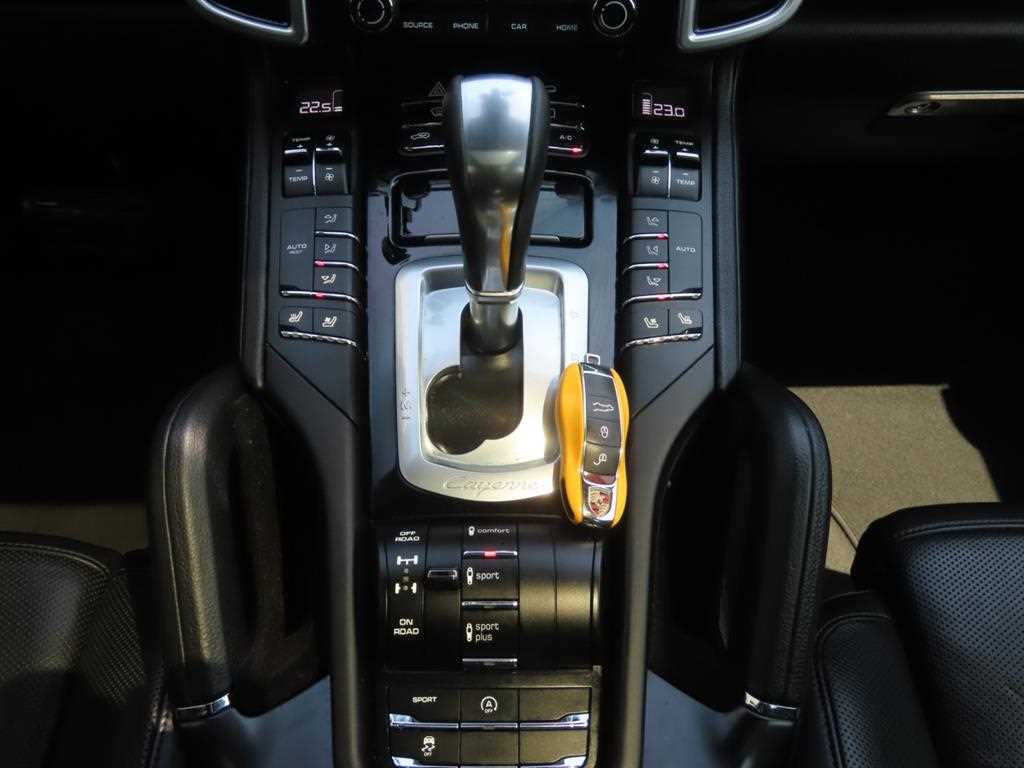 Porsche Cayenne - Vista 12