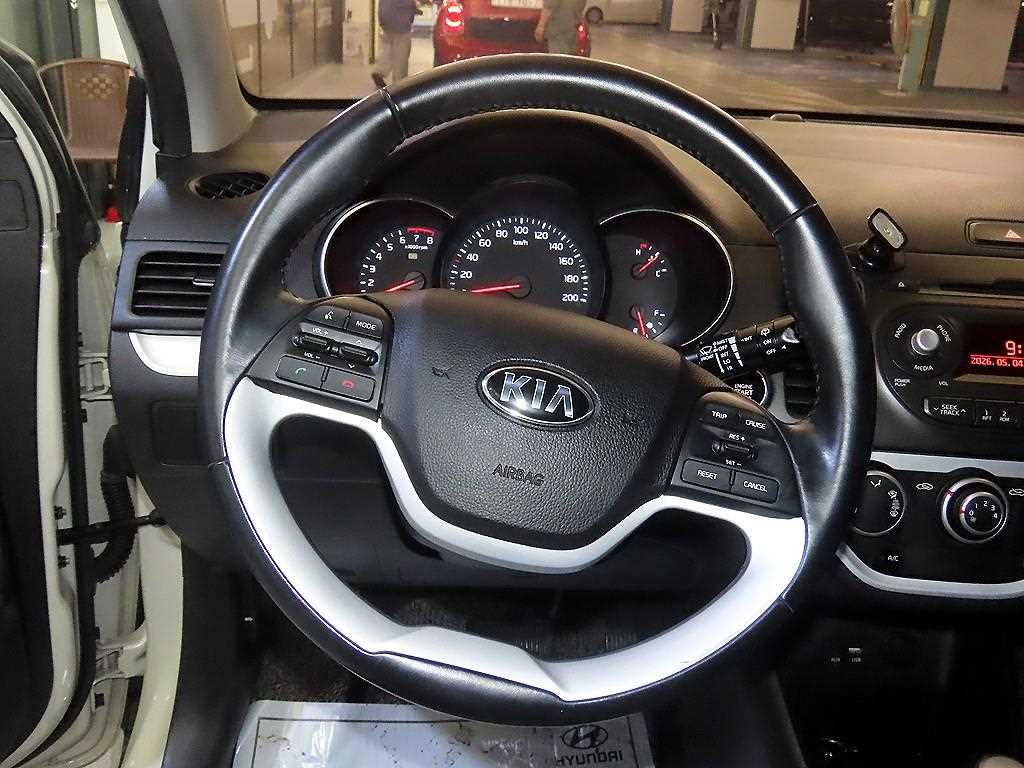 KIA Morning - Vista 8