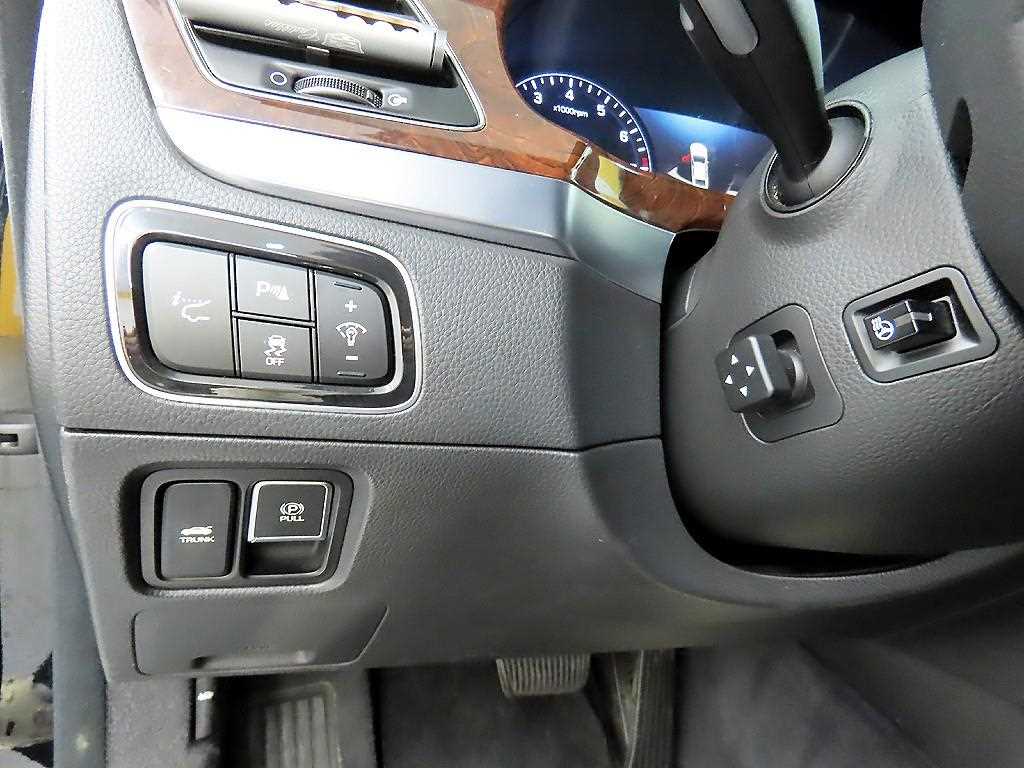 HYUNDAI Equus 2015 Negro - Importación desde Corea - HF Imports Iquique - Foto 13