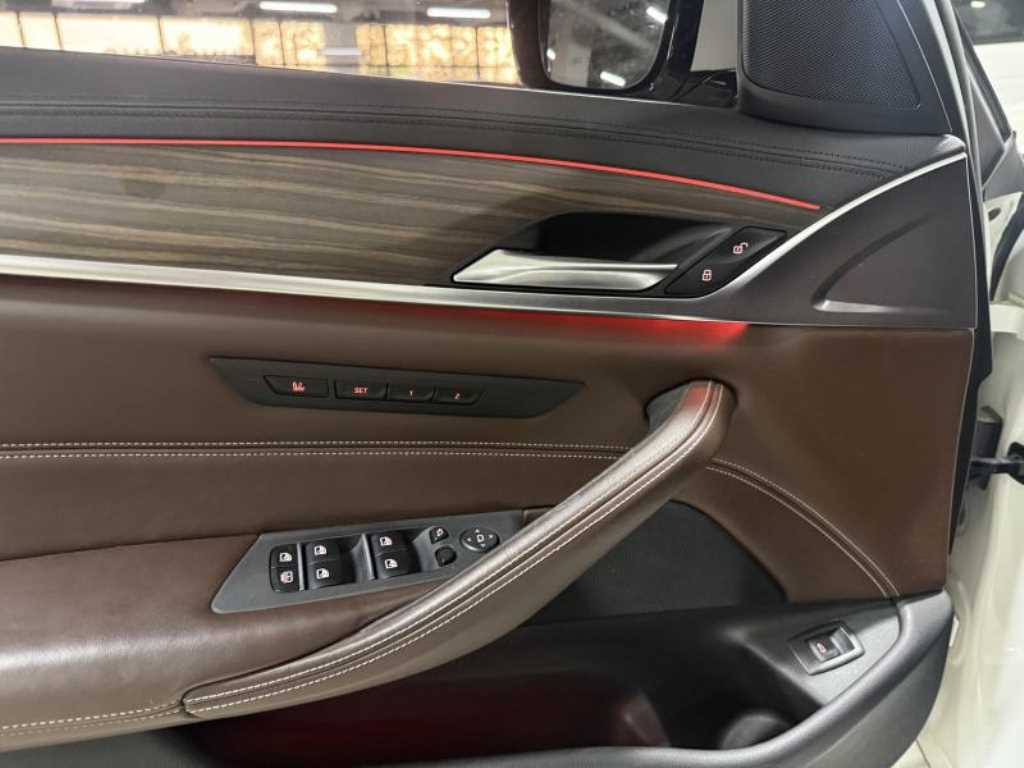 BMW 5 Series 2018 - Importación desde Corea - HF Imports Iquique - Foto 13