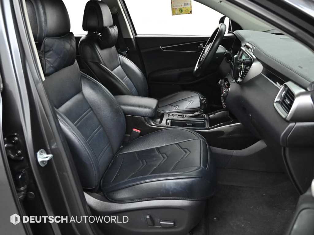 KIA Sorento - Vista 10