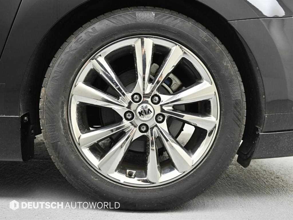 KIA Carnival - Vista 5