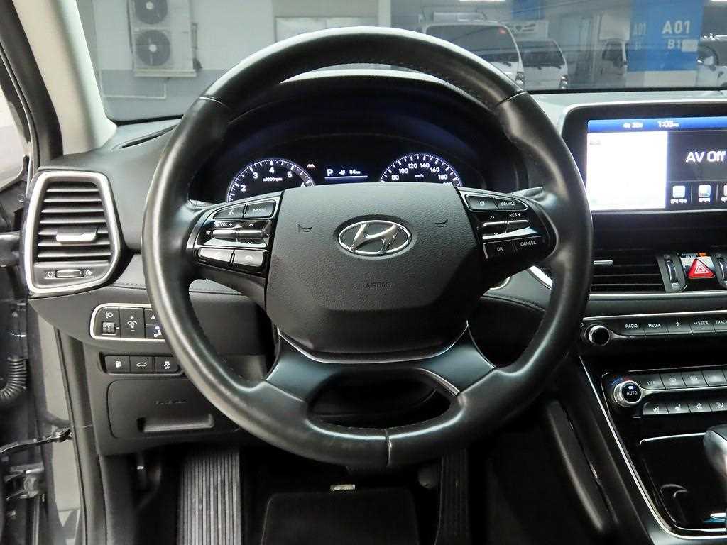 HYUNDAI Grandeur - Vista 7