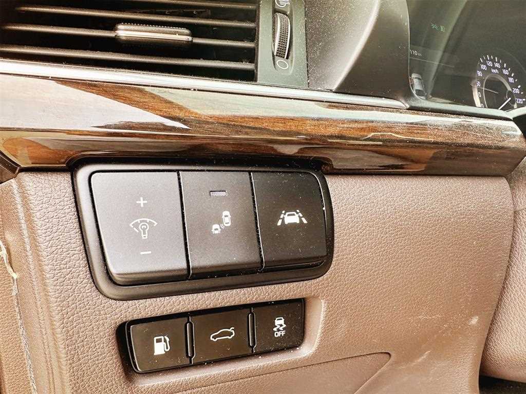 KIA K7 - Vista 12