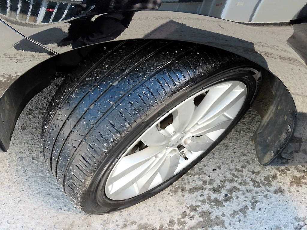 KIA Carens 2014 Negro - Importación desde Corea - HF Imports Iquique - Foto 20